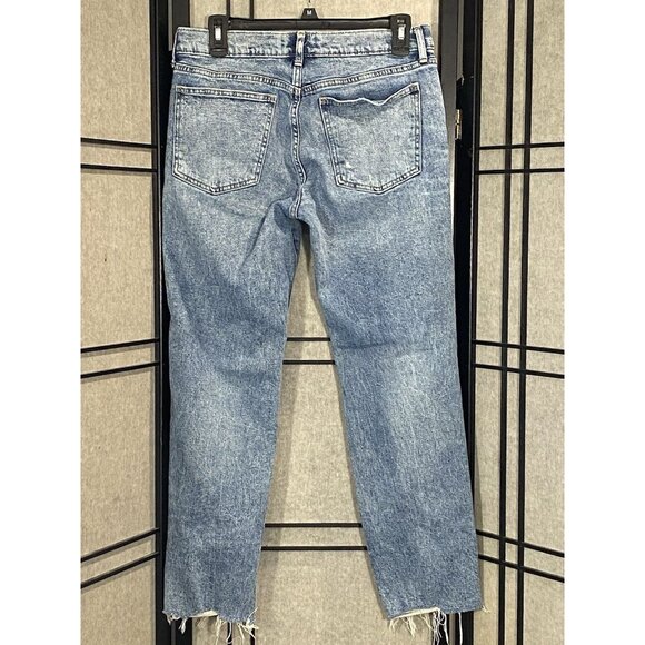 Gap Women's Girlfriend Mid Rise Skinny Jeans Size 27 4R Medium Wash Distressed - Picture 2 of 10